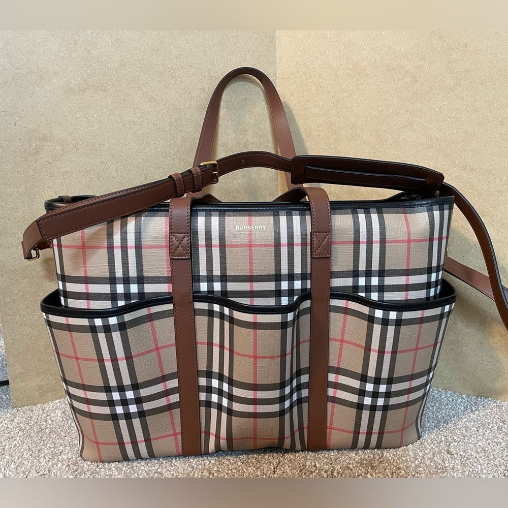 SOLDEUC authentic Burberry vintage check E-canvas baby changing bag ArchiveBeige